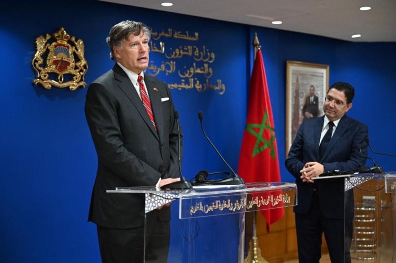 وقع وزير الخارجية ناصر بوريطة الاتفاقيات نيابة عن المملكة المغربية في 29 أبريل. وشهد التوقيع كل من نائب وزير الخارجية الأمريكي كريستوفر لاندو وسفير الولايات المتحدة لدى المغرب ديوك بوكان الثالث.