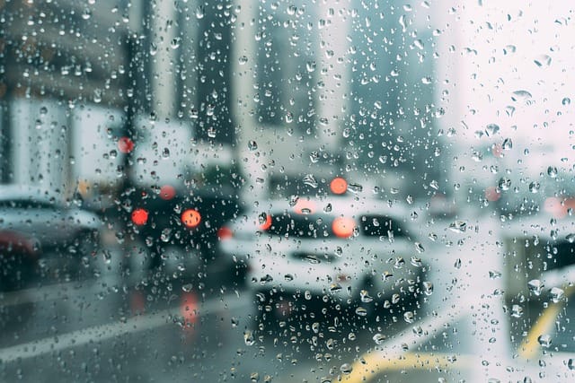 حالة الطقس بالمغرب: زخات رعدية ورياح قوية مرتقبة اليوم الأحد.. وتوقعات درجات الحرارة 1 حالة الطقس بالمغرب