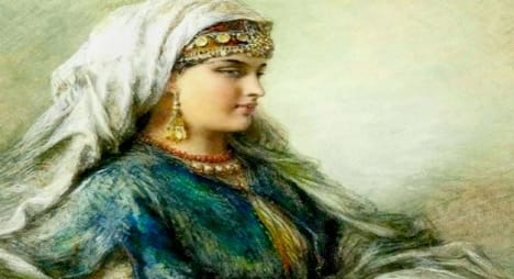 باب العقلة الباب المالكة أو باب العقلاء وقصة حاكمتين، وتلاقح ثلاث ثقافات على حجر واحد. 2 inbound3199917909324649941