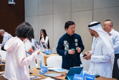 حضور نوعي للنَّاشِرين الإماراتيِّين في “بكين للكتاب” يرسِّخ مكانة الإمارات مركزا عالميّا لصناعة النشر والمعرفة