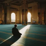 دعاء يوم الاثنين: أذكار استجابة وتيسير وسعة في الرزق