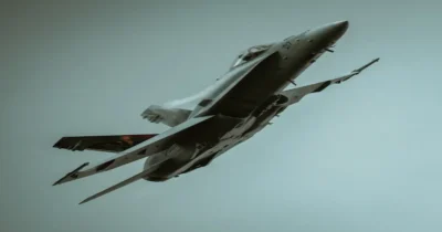 مجلس الدفاع الوطني اليمني يقر الرد الحازم على هجمات الحوثيين